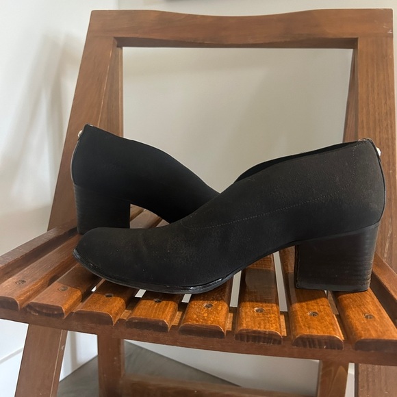 Stuart Weitzman Black Suede Heels - Picture 6 of 9